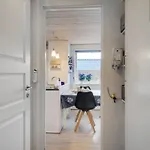 Gisl - 400m From The Sea By Interhome