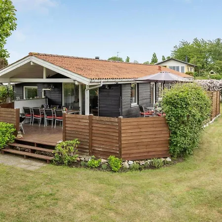 Prázdninový dům Gisl - 400m From The Sea In Funen By Interhome *