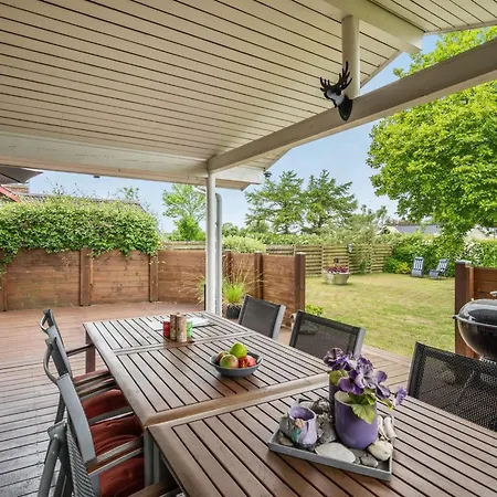 Gisl - 400m From The Sea By Interhome *