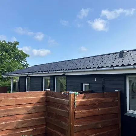 Gisl - 400m From The Sea By Interhome *