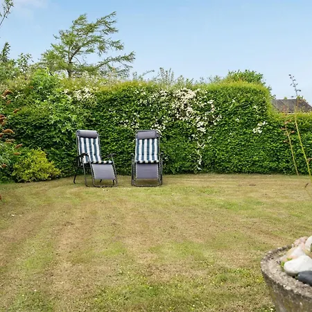 Gisl - 400m From The Sea By Interhome